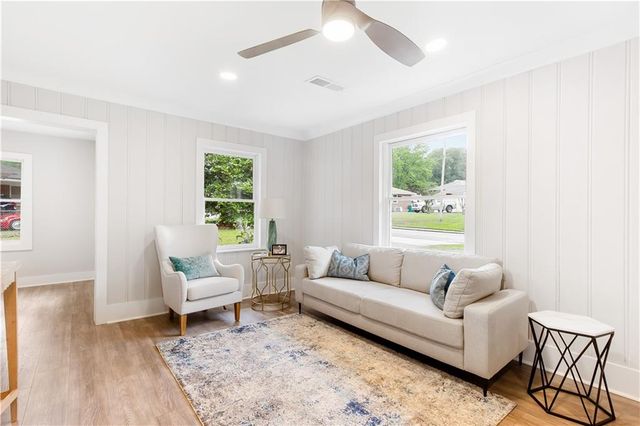 2260 Old Spring Road SE, Smyrna, GA 30080