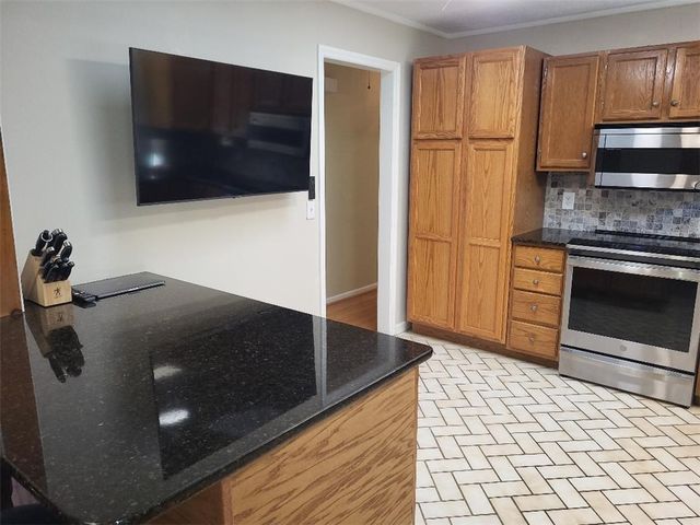 6 Tall Timbers Drive, Richmond, RI 02832