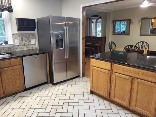 6 Tall Timbers Drive, Richmond, RI 02832