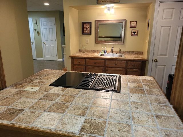 6 Tall Timbers Drive, Richmond, RI 02832