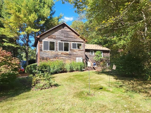 6 Tall Timbers Drive, Richmond, RI 02832