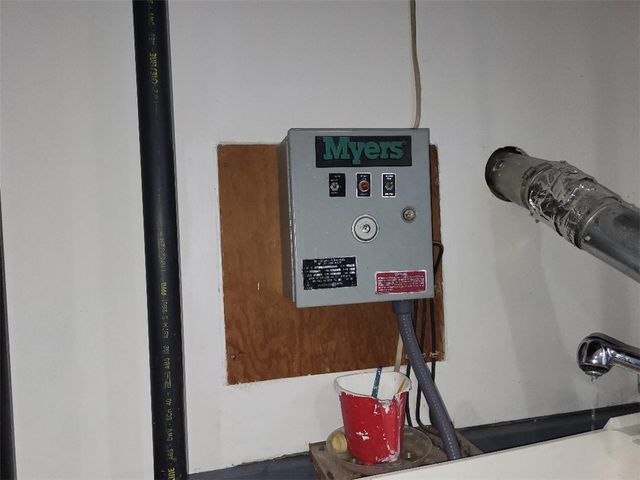 6 Tall Timbers Drive, Richmond, RI 02832