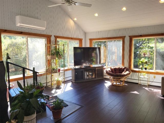 6 Tall Timbers Drive, Richmond, RI 02832