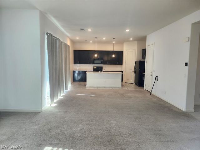 853 Haven Oaks Place, Las Vegas, NV 89138