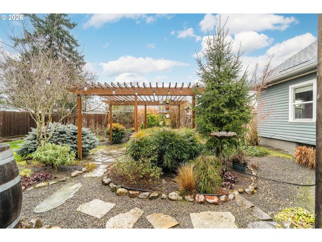 4036 Se 64TH Ave, Portland, OR 97206