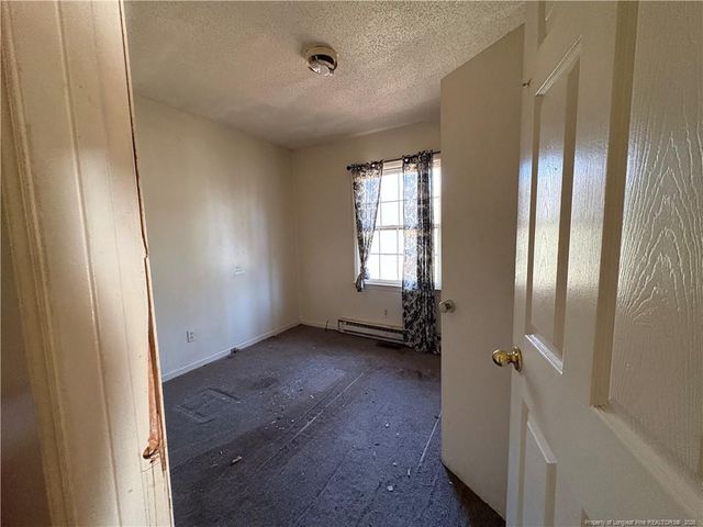 2009 WOODCREST Drive, Sanford, NC 27330