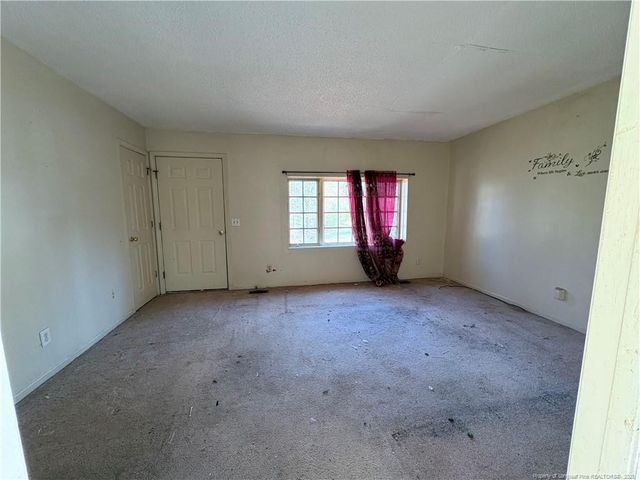 2009 WOODCREST Drive, Sanford, NC 27330