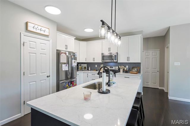 7 Sturgeon Court, Wentzville, MO 63385