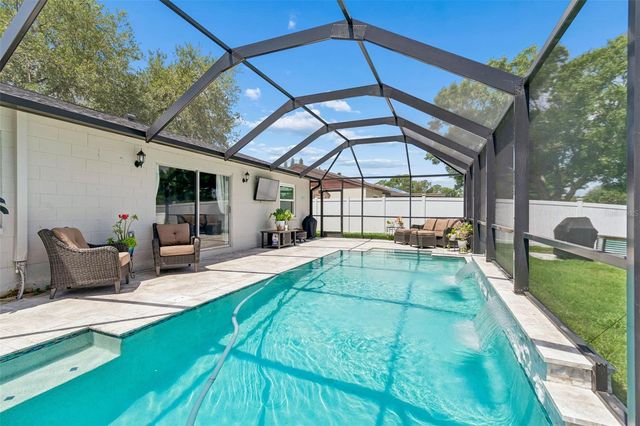 5707 RIDGESTONE DRIVE, Tampa, FL 33625