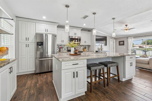 5707 RIDGESTONE DRIVE, Tampa, FL 33625