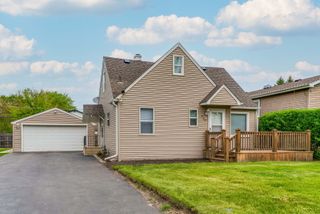 526 Clover Lane, Round Lake Beach, IL 60073