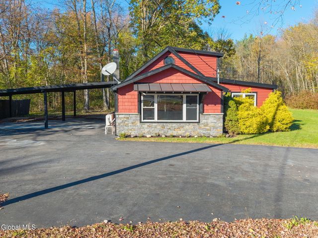 487 Malta Avenue, Malta, NY 12020