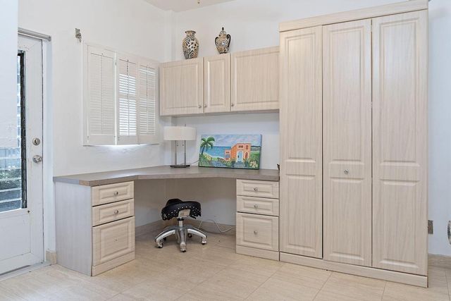 2850 S Ocean Boulevard 114, Palm Beach, FL 33480