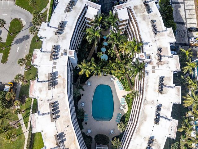 2850 S Ocean Boulevard 114, Palm Beach, FL 33480