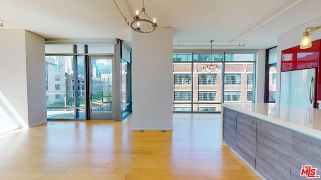 1100 S Hope Street 616, Los Angeles, CA 90015