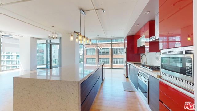 1100 S Hope Street 616, Los Angeles, CA 90015