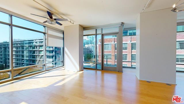 1100 S Hope Street 616, Los Angeles, CA 90015