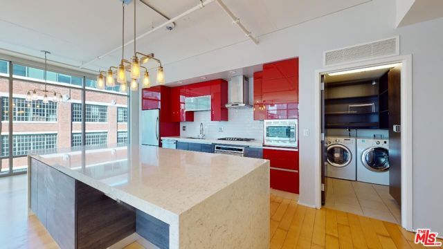 1100 S Hope Street 616, Los Angeles, CA 90015