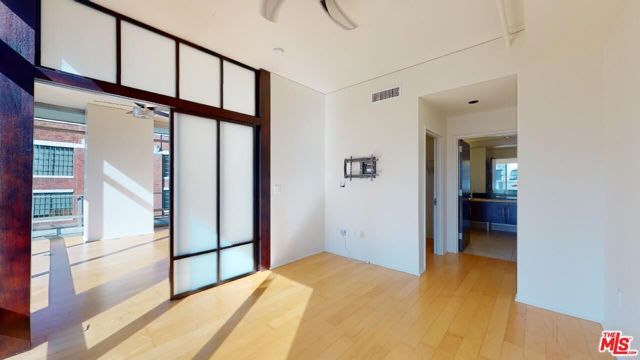 1100 S Hope Street 616, Los Angeles, CA 90015