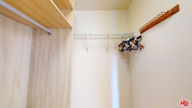 1100 S Hope Street 616, Los Angeles, CA 90015