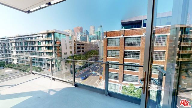 1100 S Hope Street 616, Los Angeles, CA 90015