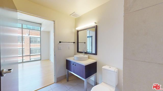 1100 S Hope Street 616, Los Angeles, CA 90015