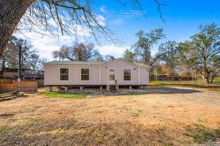 23307 Hickory Shadow, Elmendorf, TX 78112