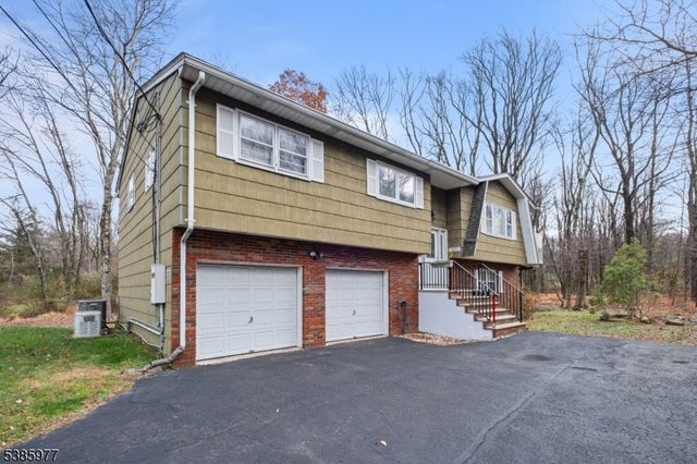373 Zion Rd, Hillsborough Twp., NJ 08844