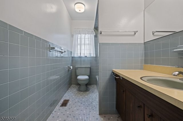 373 Zion Rd, Hillsborough Twp., NJ 08844