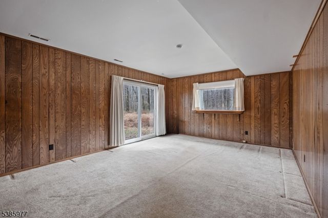 373 Zion Rd, Hillsborough Twp., NJ 08844