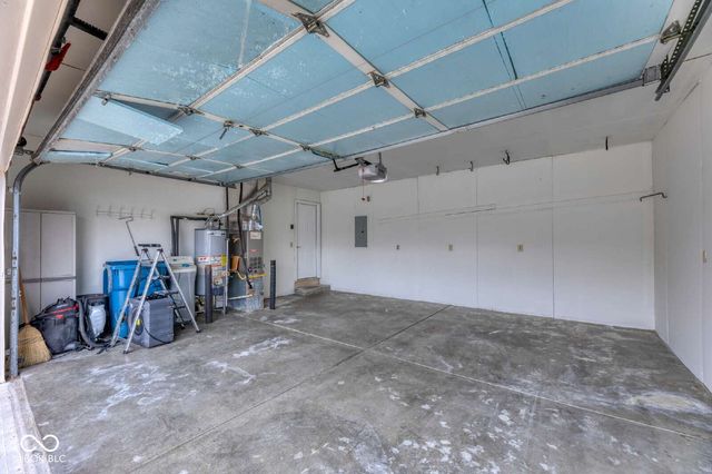 8496 Blacksmith Court, Fishers, IN 46038