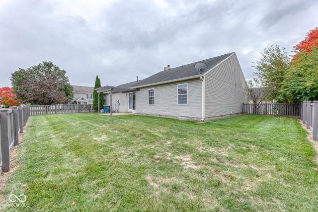 8496 Blacksmith Court, Fishers, IN 46038