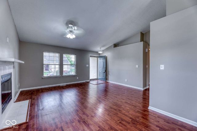 8496 Blacksmith Court, Fishers, IN 46038