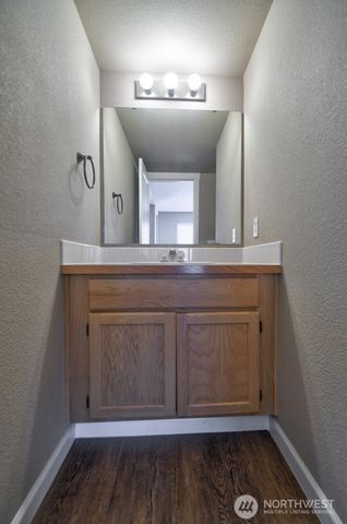 8125 Trimble Lane SE, Tumwater, WA 98501
