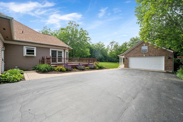 6099 Polo Club Drive, Yorkville, IL 60560