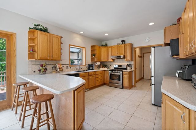 6099 Polo Club Drive, Yorkville, IL 60560