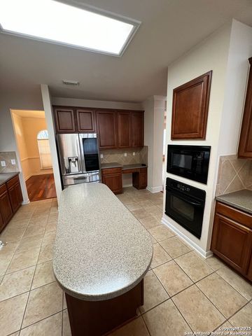 19220 Deer Elk, San Antonio, TX 78258