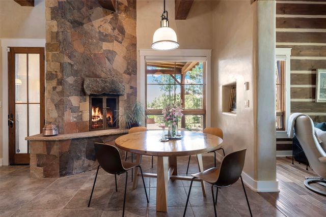 3 Campo De La Vega, Santa Fe, NM 87506