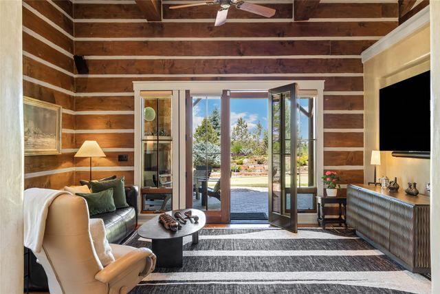 3 Campo De La Vega, Santa Fe, NM 87506