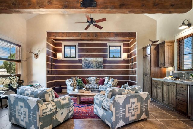 3 Campo De La Vega, Santa Fe, NM 87506
