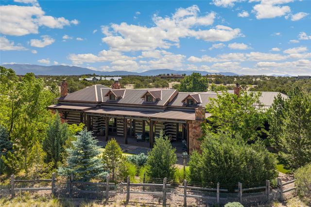 3 Campo De La Vega, Santa Fe, NM 87506