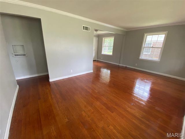9616 Durham Drive, Riverview, MO 63137