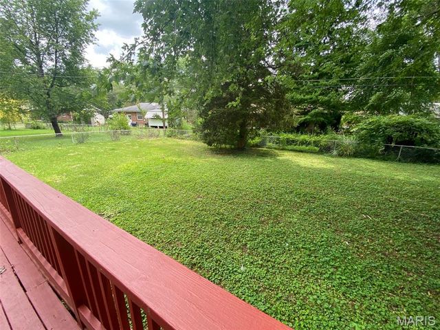9616 Durham Drive, Riverview, MO 63137
