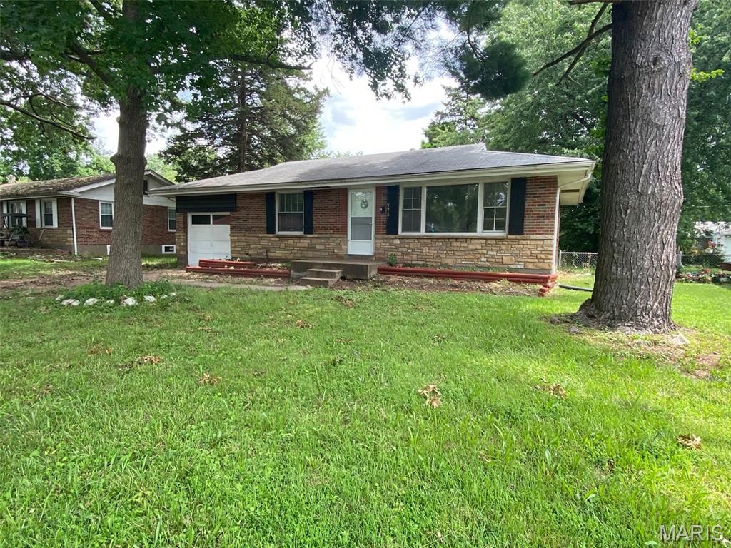 9616 Durham Drive, Riverview, MO 63137