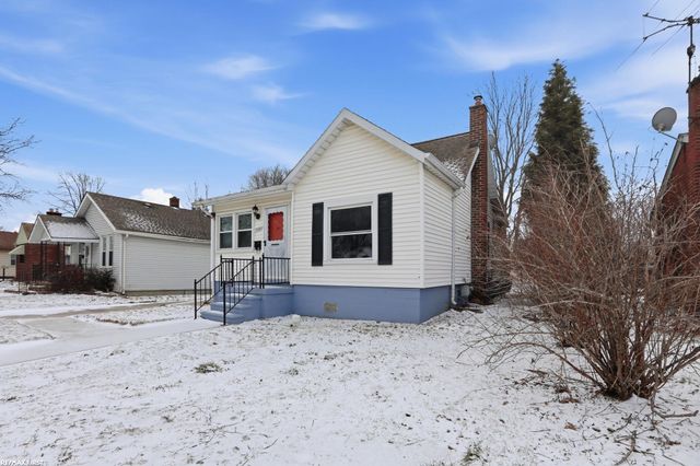 7220 Stephens Street, Center Line, MI 48015