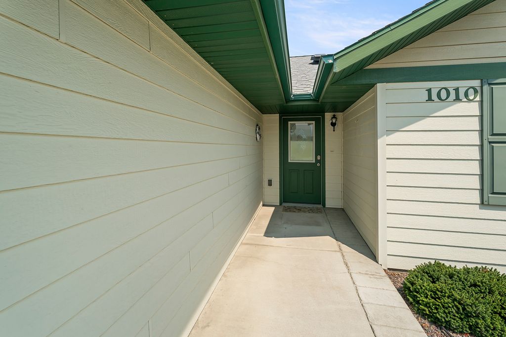 1010 Wolf Road, Helena, MT 59602 photo 5