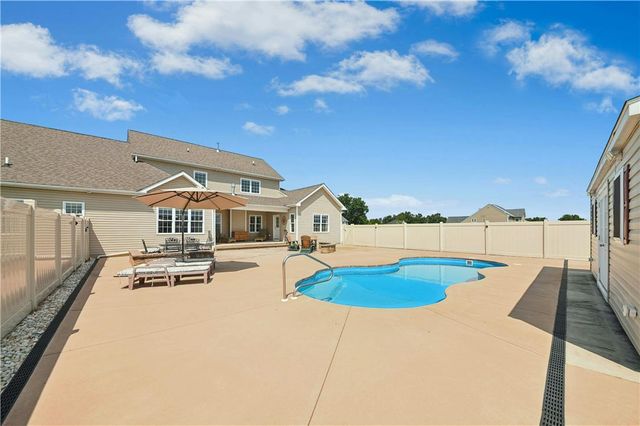 6786 Gwenmawr Road, Bethlehem City, PA 18017