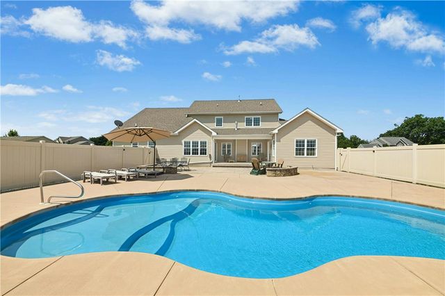 6786 Gwenmawr Road, Bethlehem City, PA 18017