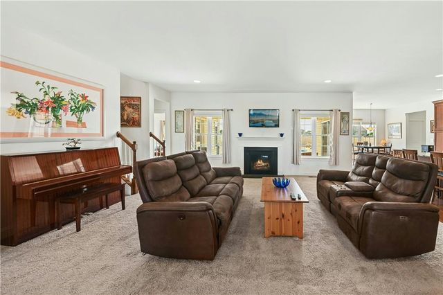 6786 Gwenmawr Road, Bethlehem City, PA 18017