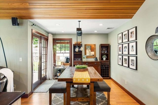 12 Mountain, Waltham, MA 02451